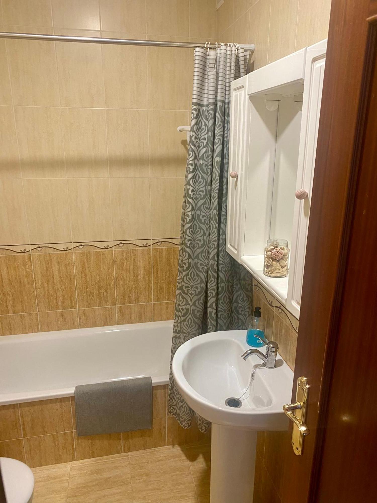 Precioso Apartamento En Complejo Residencial. Alcaucin Ngoại thất bức ảnh